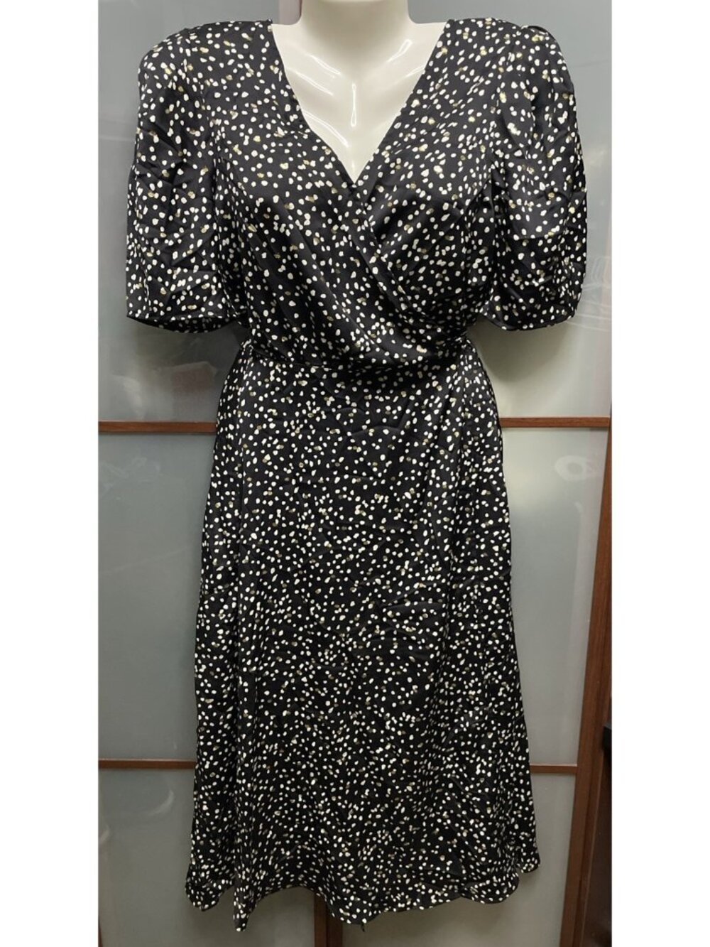 Carly Jean LA Womens Medium Black White Gold Polka Dot Pockets Midi Wrap Dress